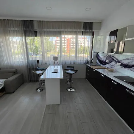 Mamaia *