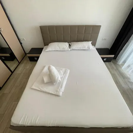 Διαμέρισμα Mamaia *