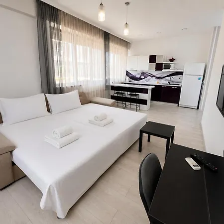 アパート Mamaia